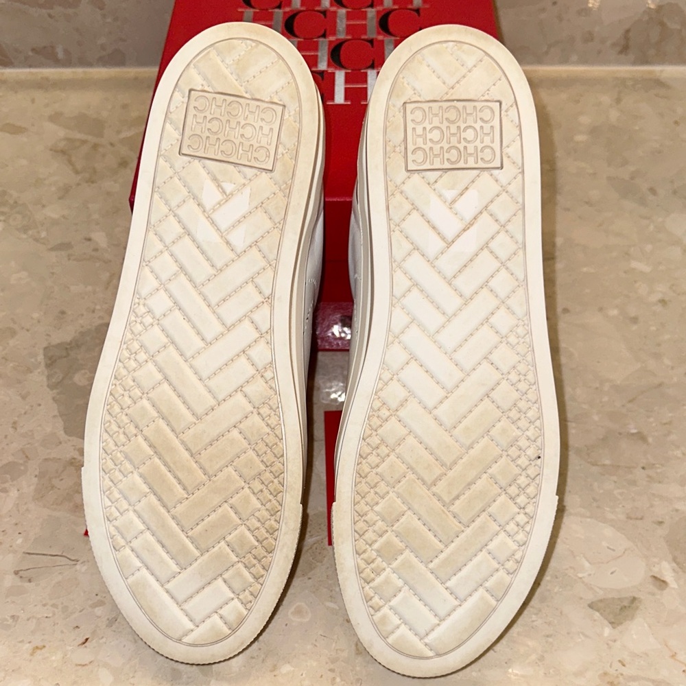 Carolina Herrera White Low-Top Sneakers with Red Heel Detail - Picture 10 of 15